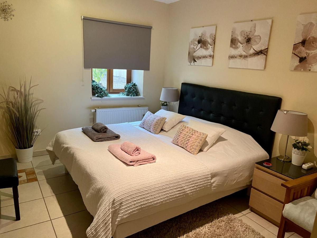 Gites Du Caylar - Chambres Et Appartments เลอเกลาร์ ภายนอก รูปภาพ