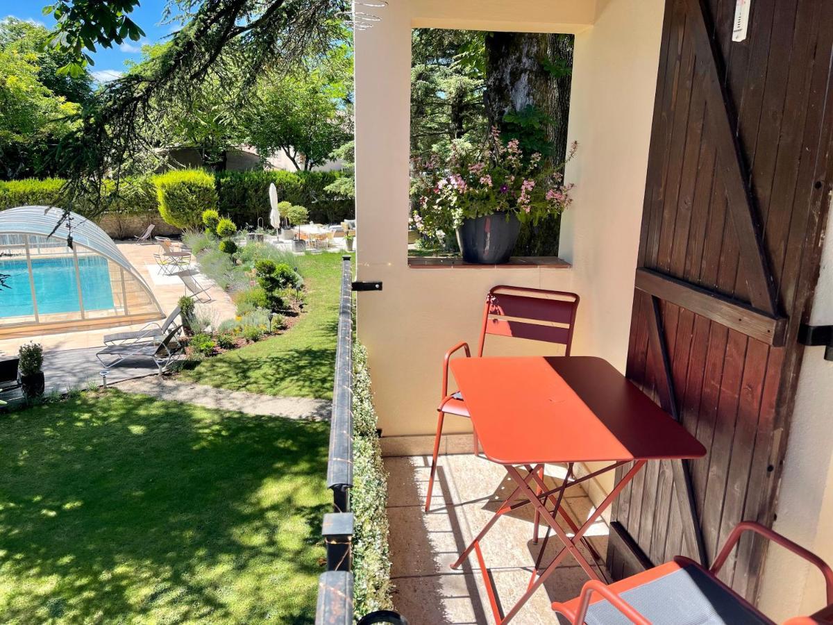Gites Du Caylar - Chambres Et Appartments เลอเกลาร์ ภายนอก รูปภาพ