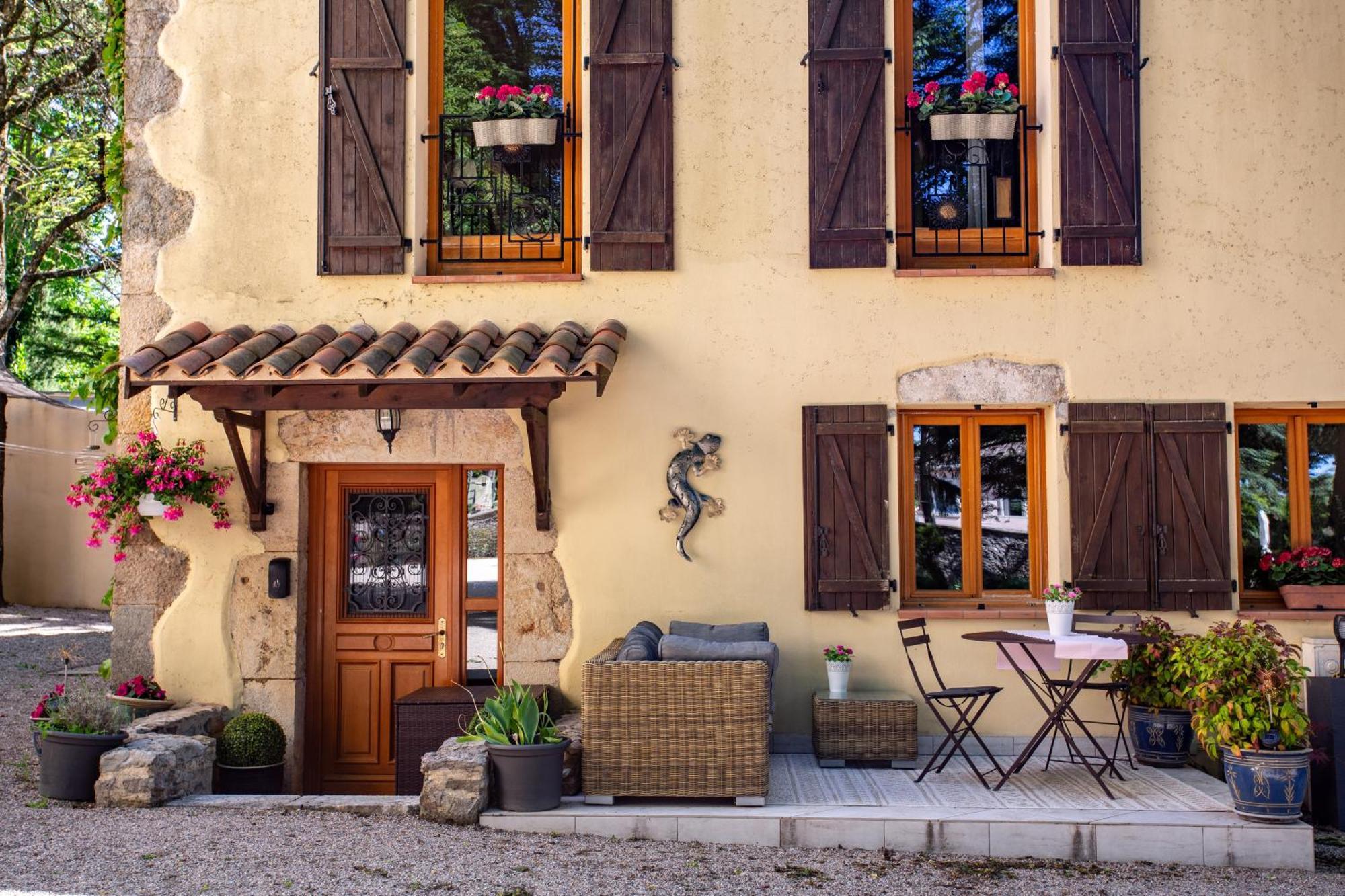 Gites Du Caylar - Chambres Et Appartments เลอเกลาร์ ภายนอก รูปภาพ